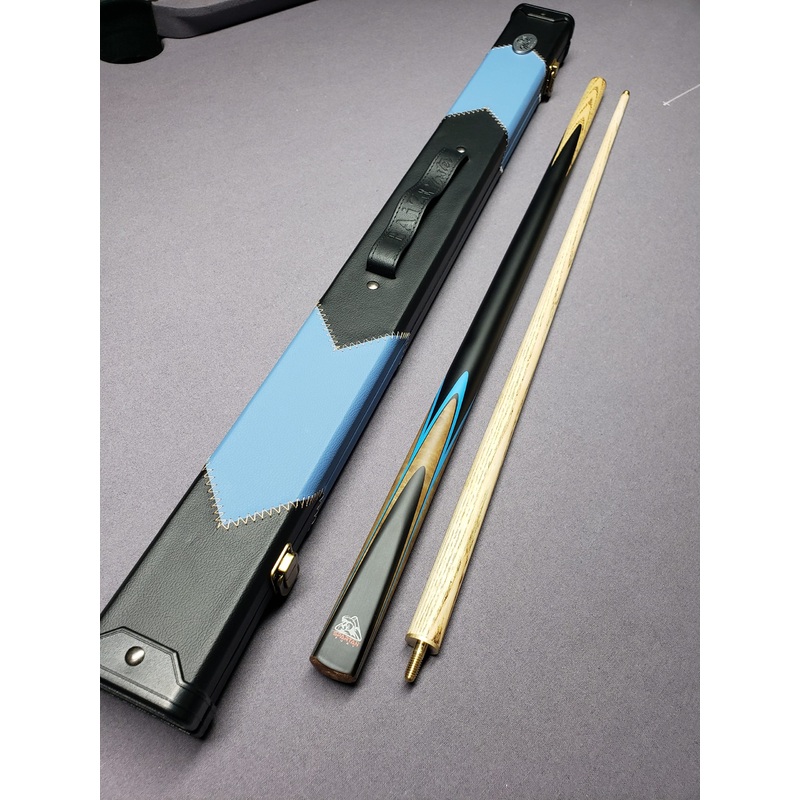 Spartan Fury 2 piece centre jointed cue and Baize Master deluxe arrows hard case set BLUE