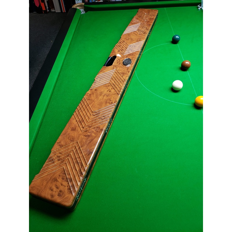 Bulldog Billiards UK Beast case for 3 x 1 piece cues, extensions and accessories Wood Bark effect