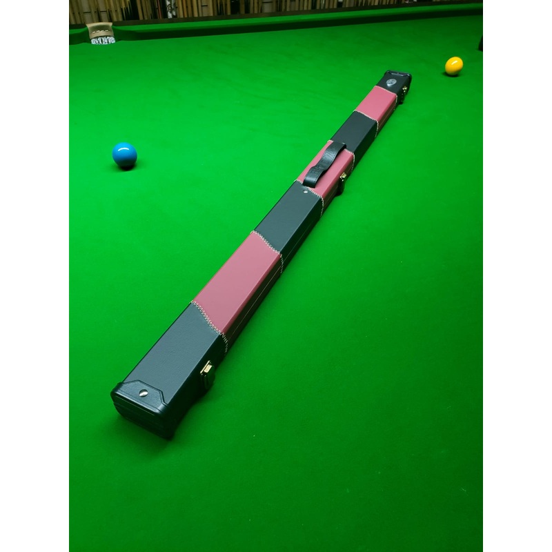 BAIZE MASTER 3/4 DELUXE RED AND BLACK CHEVRON CUE CASE WITH REINFORCED PLASTIC ENDS